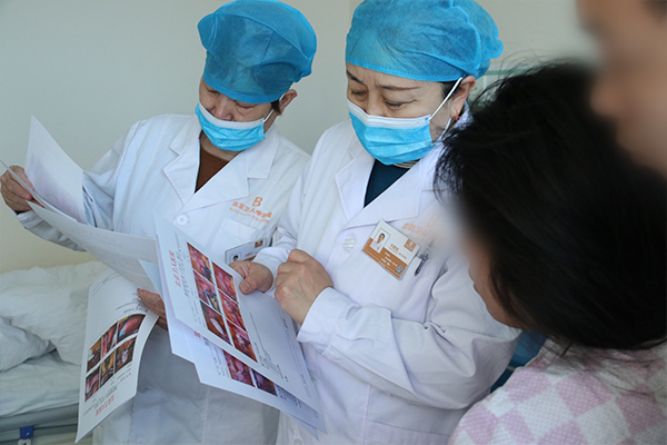 北京卫人医院不孕不育知识多囊卵巢综合征与多囊卵巢的区别?